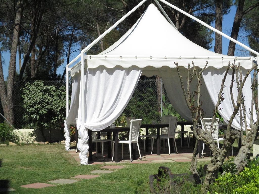 Villa Margherita Suite & Charme Pula Buitenkant foto