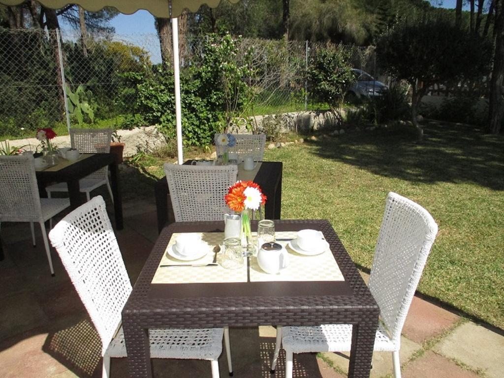 Villa Margherita Suite & Charme Pula Buitenkant foto