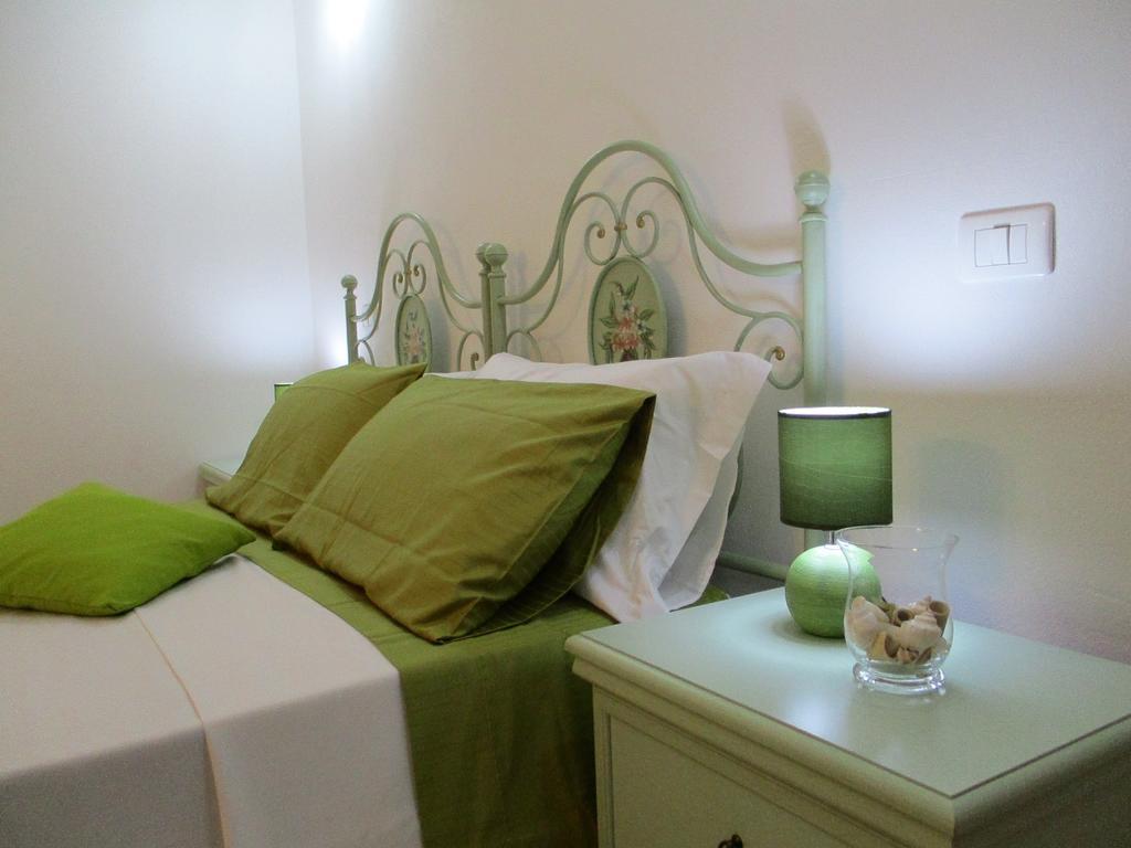 Villa Margherita Suite & Charme Pula Buitenkant foto