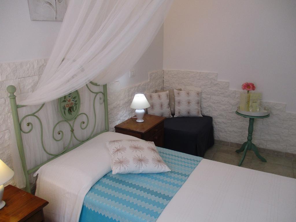Villa Margherita Suite & Charme Pula Buitenkant foto