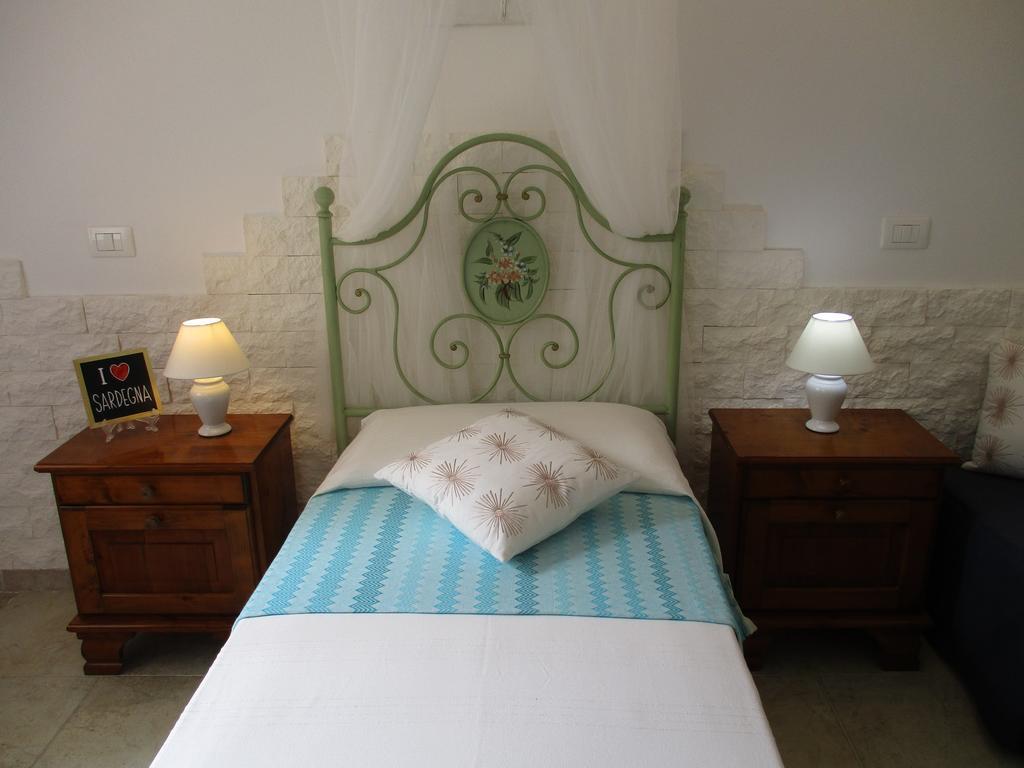 Villa Margherita Suite & Charme Pula Buitenkant foto