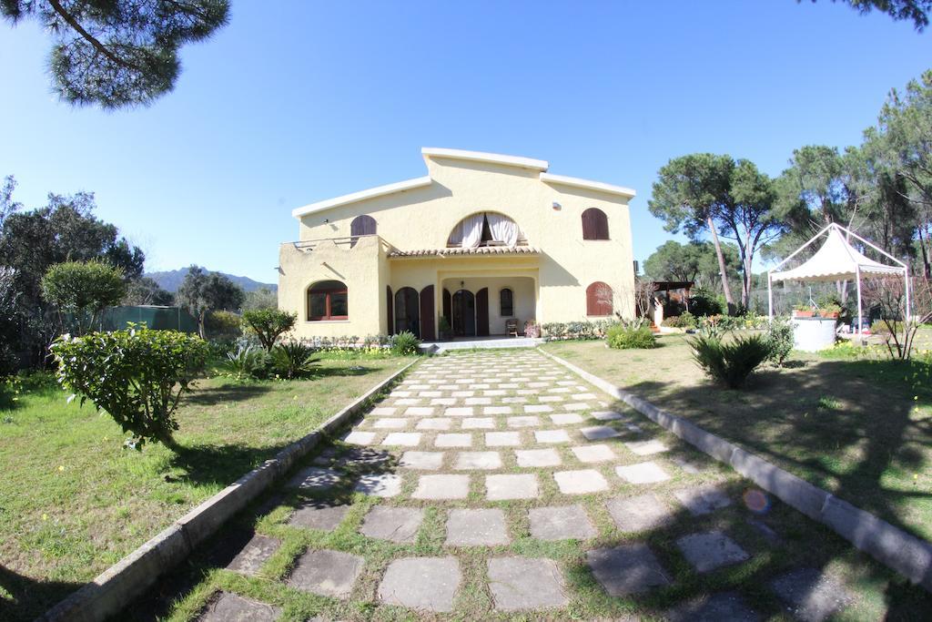 Villa Margherita Suite & Charme Pula Buitenkant foto
