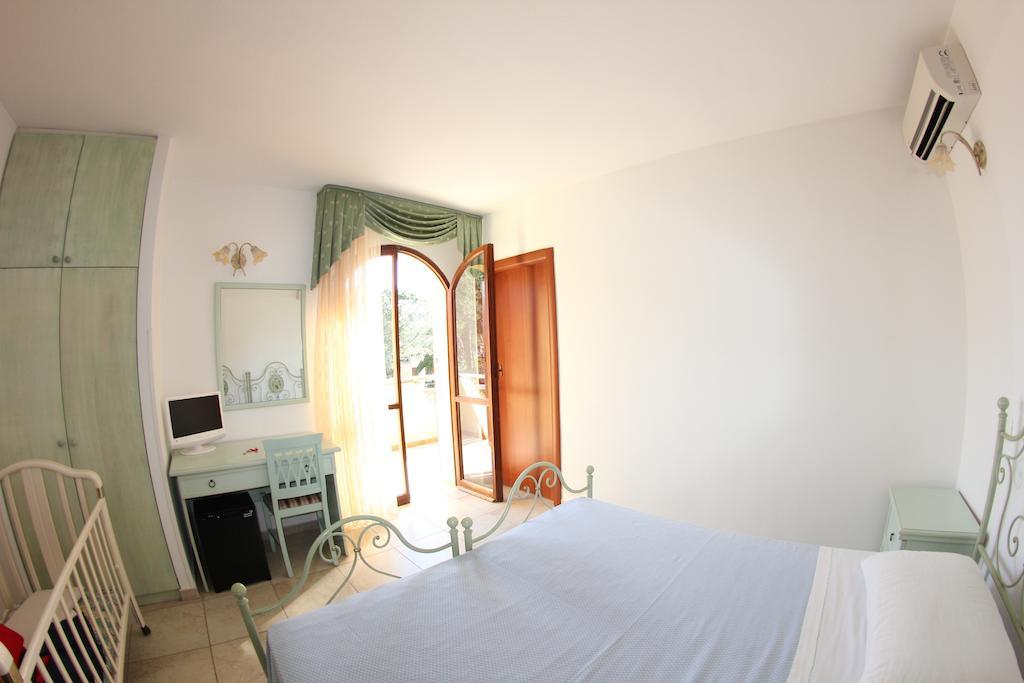 Villa Margherita Suite & Charme Pula Buitenkant foto